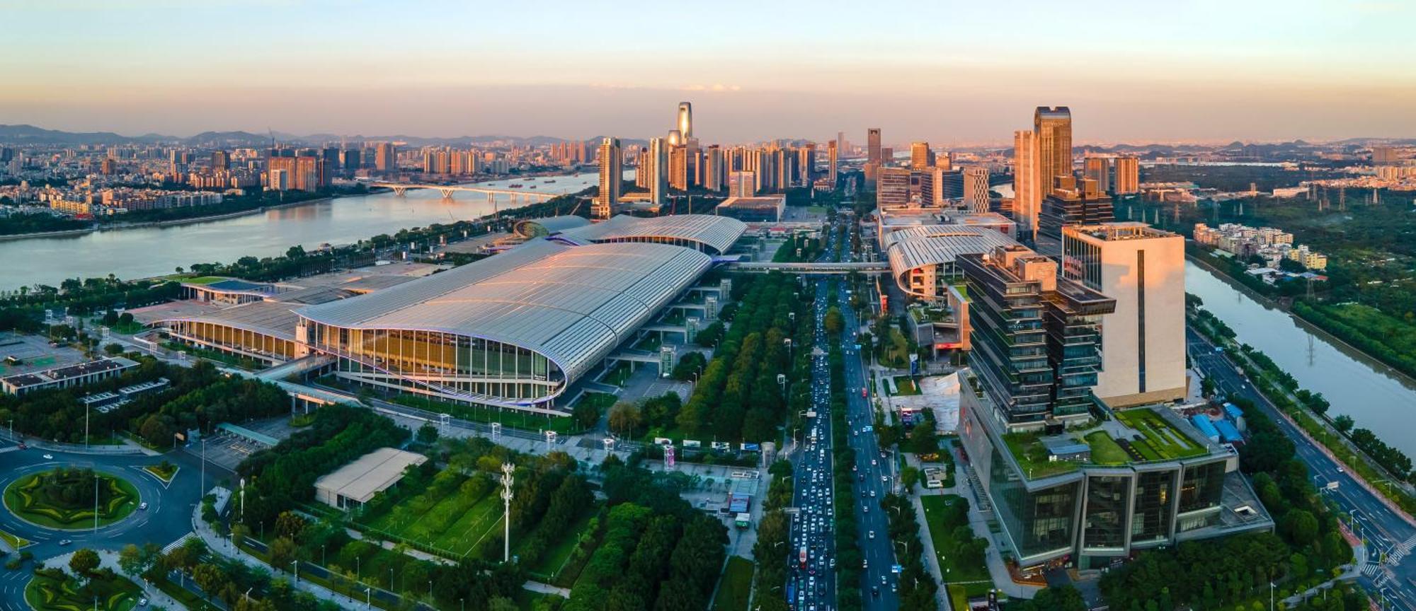 Waifiden Guangzhou Grand View Golden Palace Apartment - Free Shuttle Bus During The Canton Fair Kültér fotó